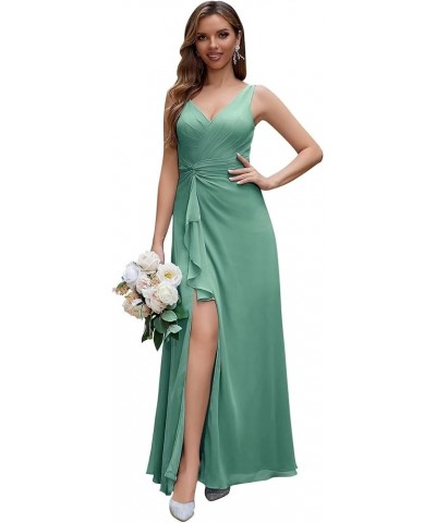 V Neck Chiffon Bridesmaid Dresses for Women Spaghetti Straps Pleated Maxi Dress Ruffle Hem A-Line Split Formal Dress Bean Gre...