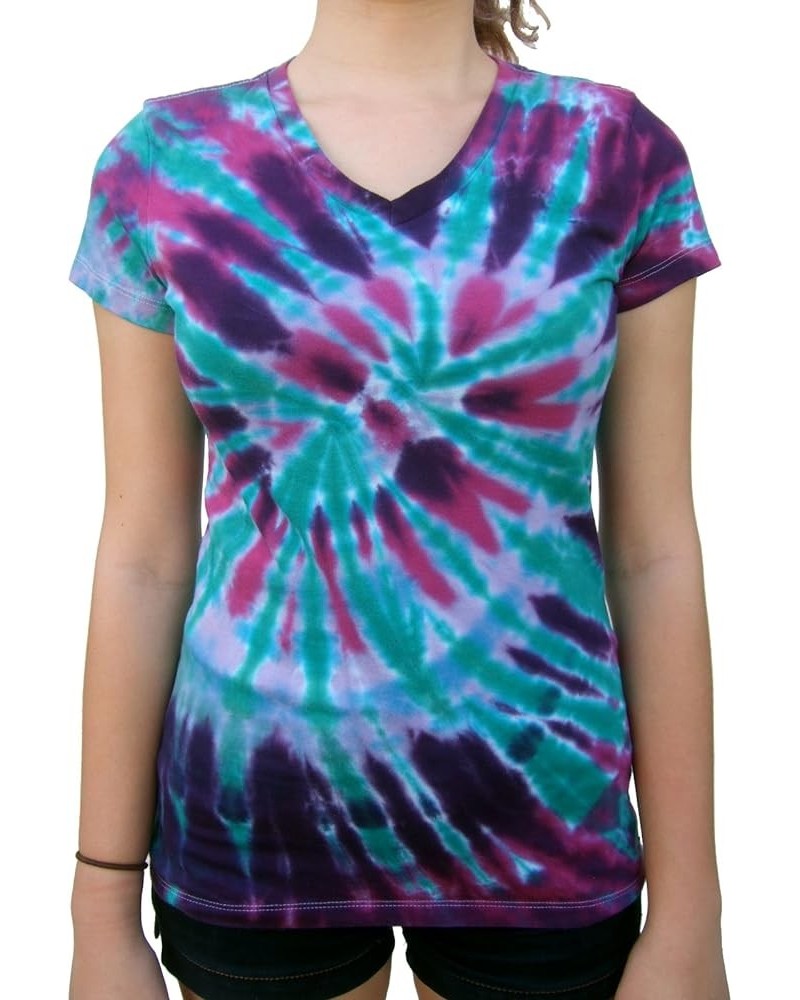 Rockin' Cactus Women's(Reg) V-Neck Tie Dye Shirt Purple & Teal Spider $12.39 T-Shirts