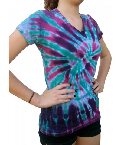 Rockin' Cactus Women's(Reg) V-Neck Tie Dye Shirt Purple & Teal Spider $12.39 T-Shirts